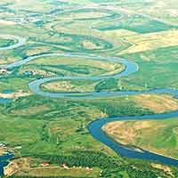 ���ĺ��ױ��� ׳��ɽ����������[��ͼ]