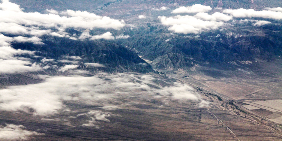 ���Ĵ�����ɽ ���ƻֺ�[��ͼ]