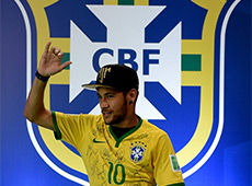 2014�������籭��29�գ���������ϯ������ ̸��������ʧ��Ĩ����[��ͼ]