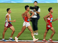 16��С������������ɱ��� սʤ�Լ�