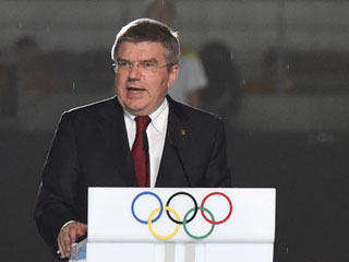 ���ʰ�ί����ϯ�ͺ��´ǲ�������Ļ[��ͼ]