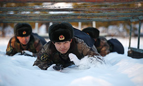 90��߷�Ů����������