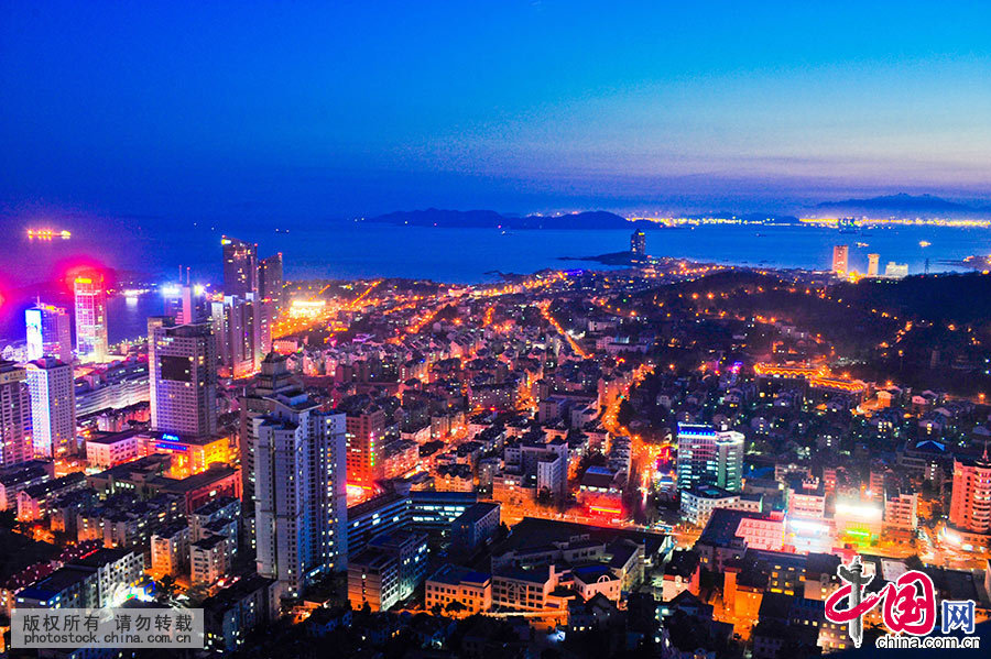 2015��3��27�գ������ɽ��ʡ�ൺ��ҹ�����й���ͼƬ�� ������/��