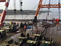 ��������������̹������ڽ�����