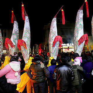 ����Ԫ�������ݴ�ͳ����һ�������