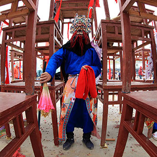 �����š�̽�ع��ݸ�̨��Ϸ �߿��д���ս������