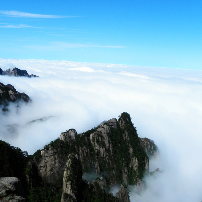 ��ī���࣬��ɽ�ƺ�