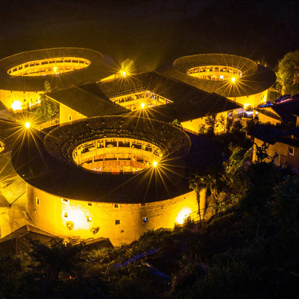 �Ͼ���¥ “��ɽ���񻰰�����Ľ���'[��ͼ] 